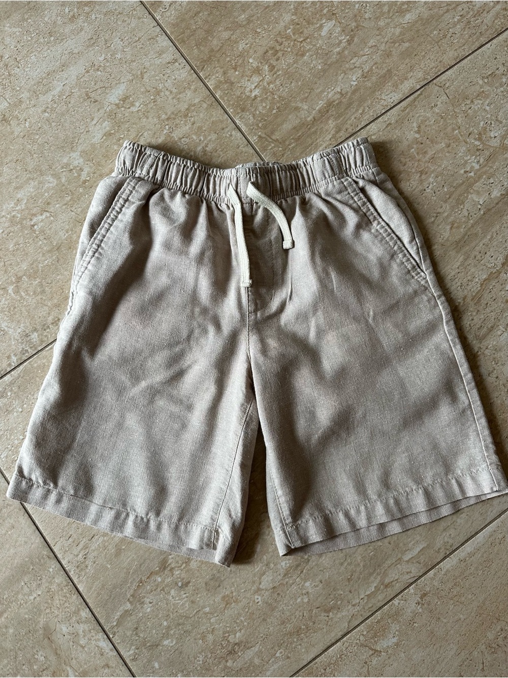 Old Navy Biys  Casual Drawstring Linen-Blend Shorts in Beige